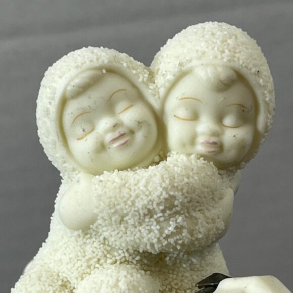 VTG Snow Babies Hugs & Kisses 1999 Hinged Mini Mailbox 2"x3" - Picture 2 of 16